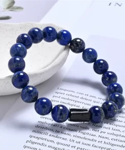 Makroaufnahme Lapis Lazuli Schörl 10 mm Kugeln