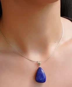 Lapis Lazuli Anhänger seitliche Ansicht