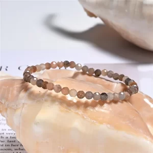 Detail facettierte Mondstein Kugeln 4mm bunt